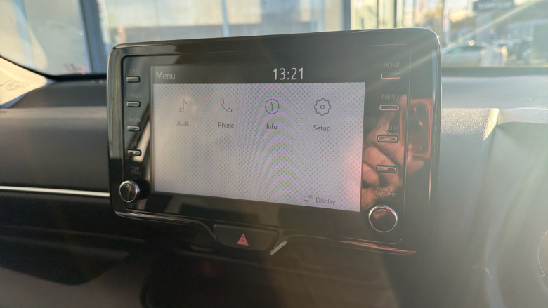 Toyota Yaris 1.5 Hybrid Design 5dr CVT Hybrid Hatchback